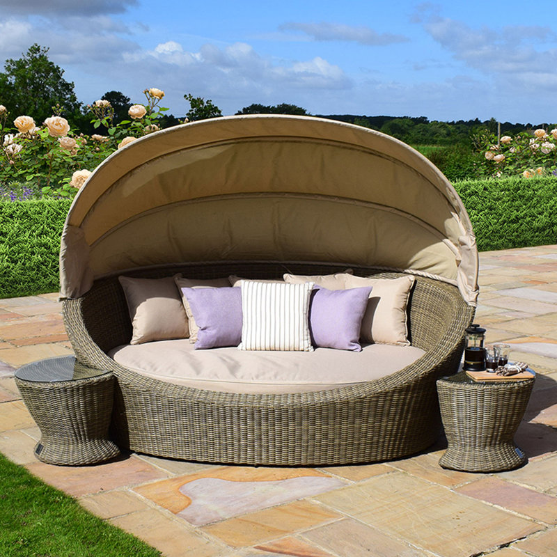 Dumai Rattan Daybed