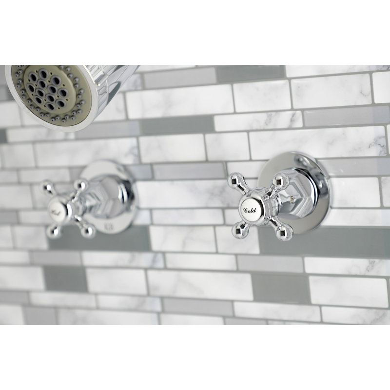 Robinet de baignoire et douche à deux poignées Kingston, Chrome poli