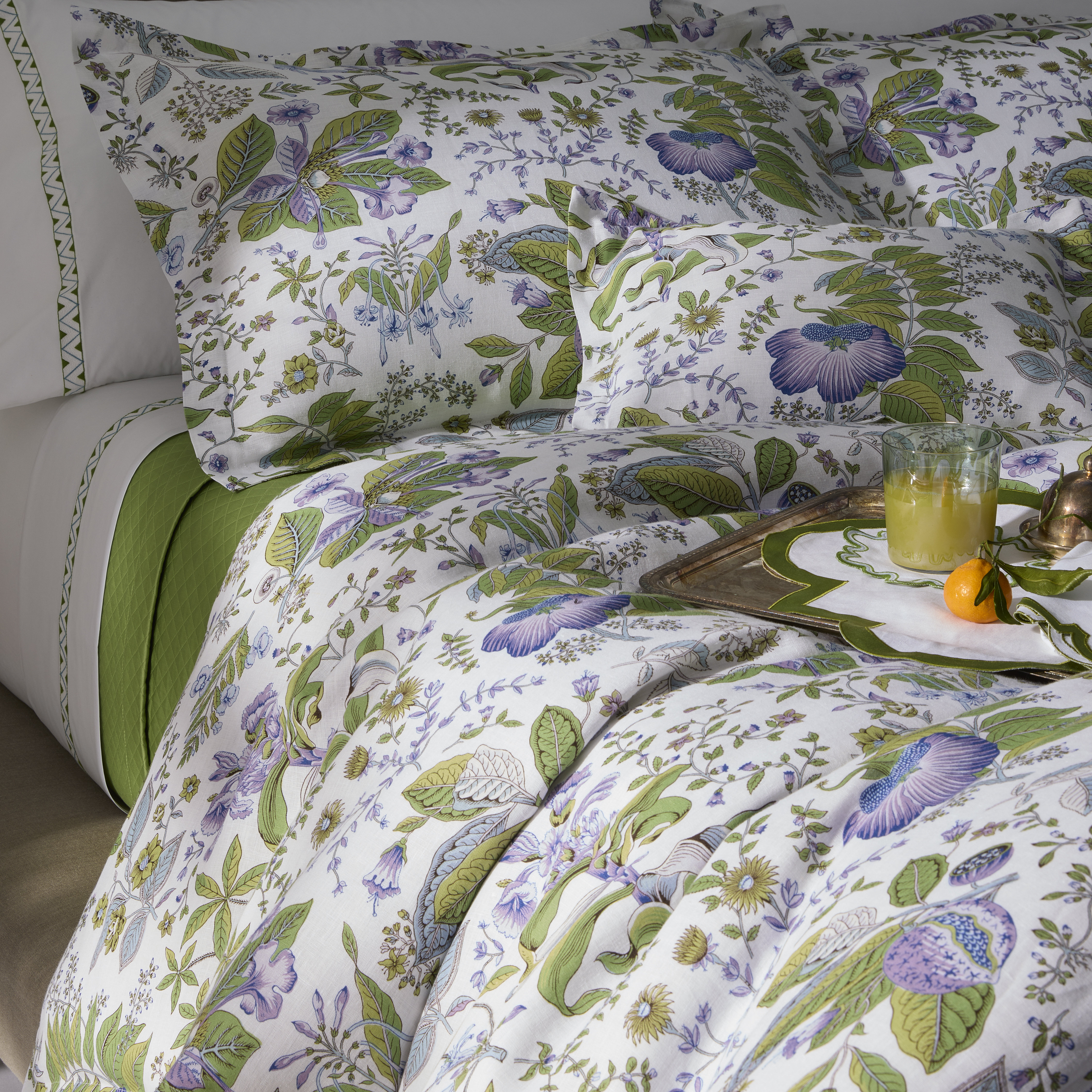 Pomegranate Duvet Cover in Lilac Floral