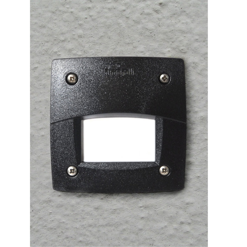 Tahnaout Schwarz 1 - Bulb Outdoor Bulkhead Light
