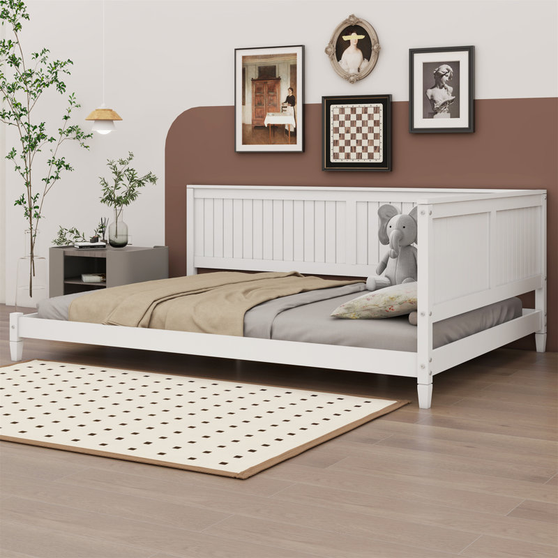 Nayaliz Daybed