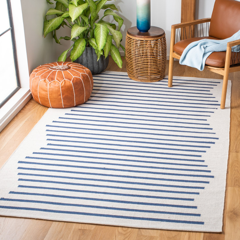 Estruch Hand Woven Cotton Striped Rug, Rectangle 6' x 9'