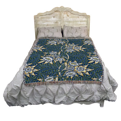 Pure Country Weavers William Morris Tulip and Willow Blanket - Arts & Crafts - Gift Tapestry Throw Woven from Cotton - Made in the USA (72x54)