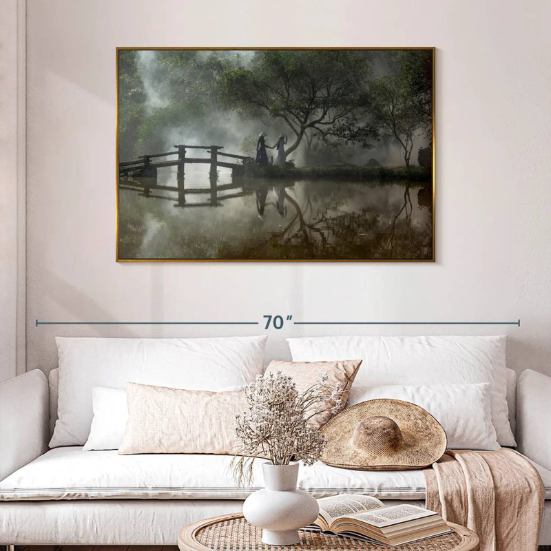 Balade vietnamienne au lac, 46 po x 31 po, Cadre flottant doré