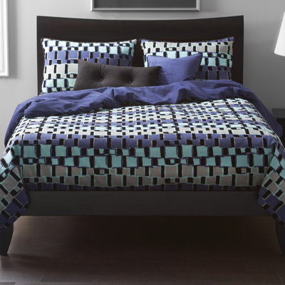 Urban Exchange Cotton Blend and Polyester Geometric Shapes Duvet Cover Set