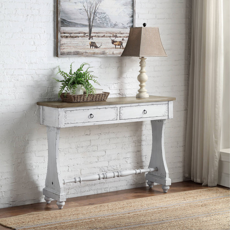 Console Carminda
