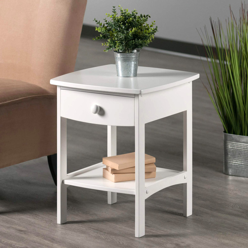 Ackler 18'' W Nightstand, White