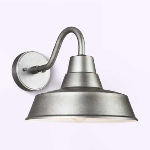 Luminaire argenté.
