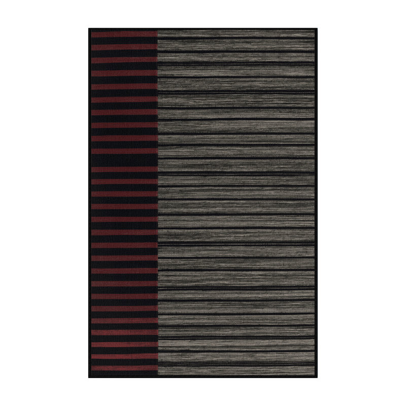 Tapis brun à rayures horizontales lavable à la machine