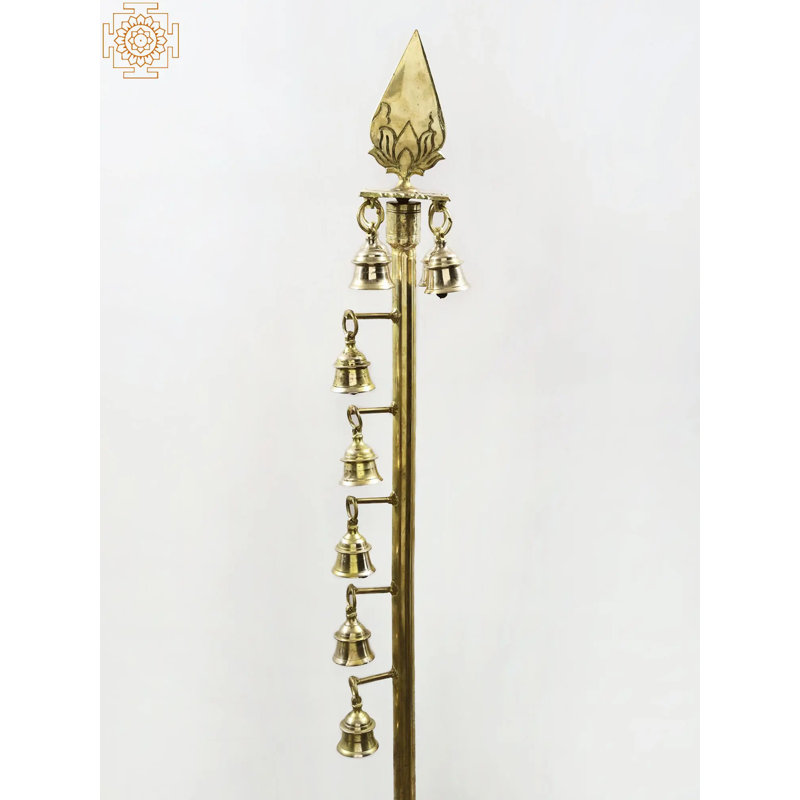 Grand lord Karttikeya avec cloche