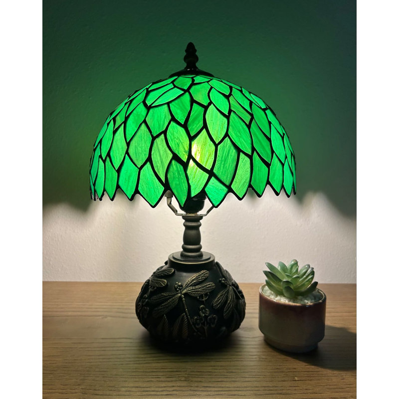 Lampe de table Simsbury Tiffany Feuilles de verre teinté vert avec ampoule DEL Base l 10 po x P 10 po x H 14 po *