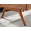 Table basse à plateau relevable en bois massif avec rangement Sedlak