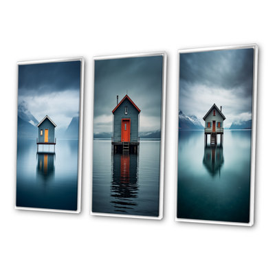 «Little Wooden Lakehouse On A Misty Teal Lake Day», 3 pièces sur toile