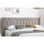 Grand lit plateforme moderne en toile de jute brun moderne, tête de lit à motif de losanges, lit confortable avec lit en tissu