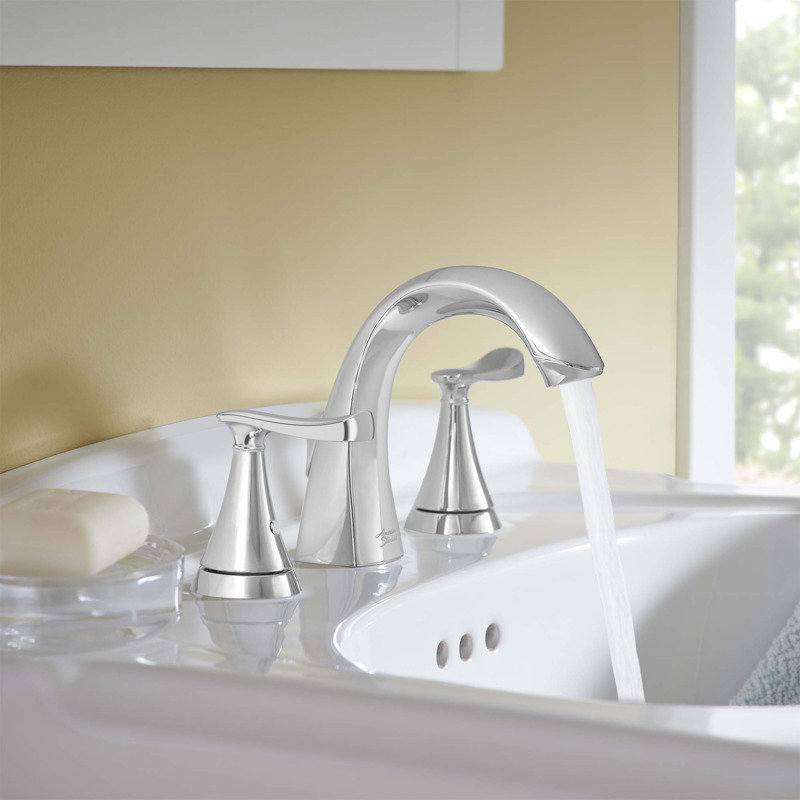 Robinet de salle de bain surdimensionné à 2 poignées à 2 poignées de 8 pouces avec poignées levier CHATFIeld, Chrome