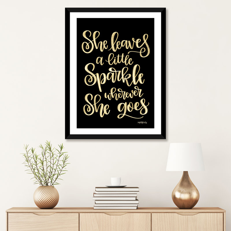 «She Leaves a Little Sparkle II», reproduction d'art textuel, H 32 po x l 24 po x P 1 po, Papier encadré noir, Blanc