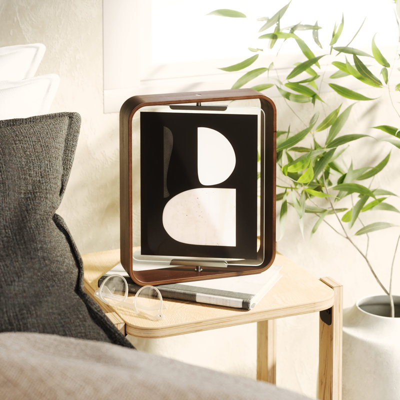 Bellwood Desk Picture Frame Natural Wood Frame 20 x 25 cm, Walnut