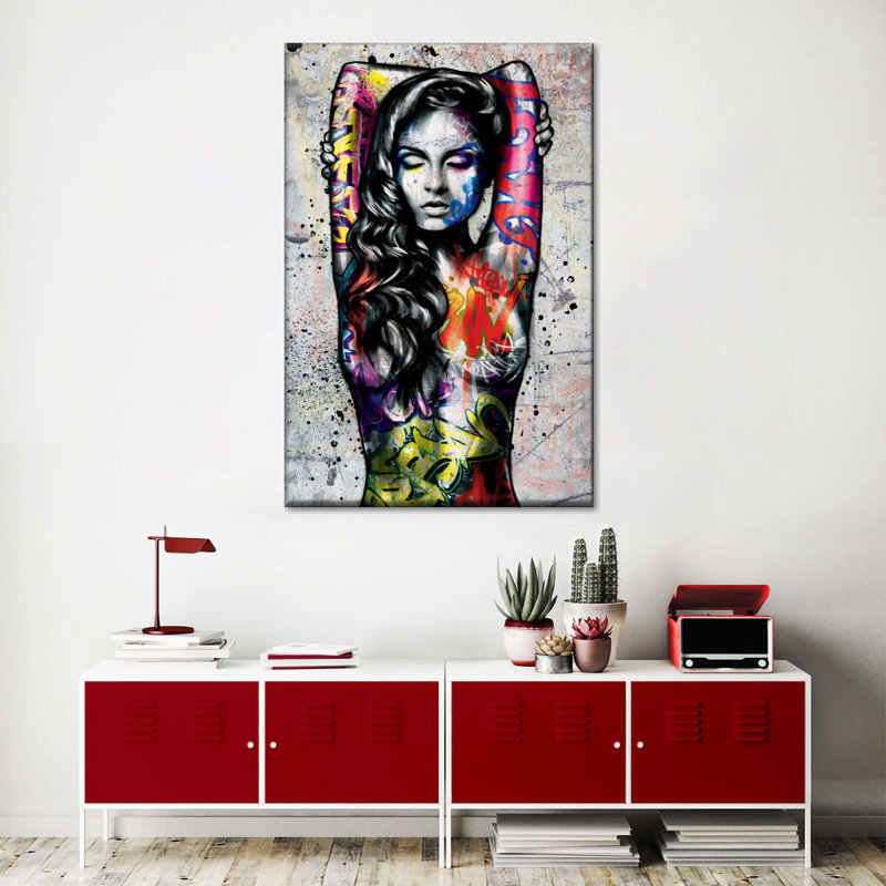 Portrait d'hémisphère féminin, impression sur toile, H 51 po x l 34 po x P 1,25 po