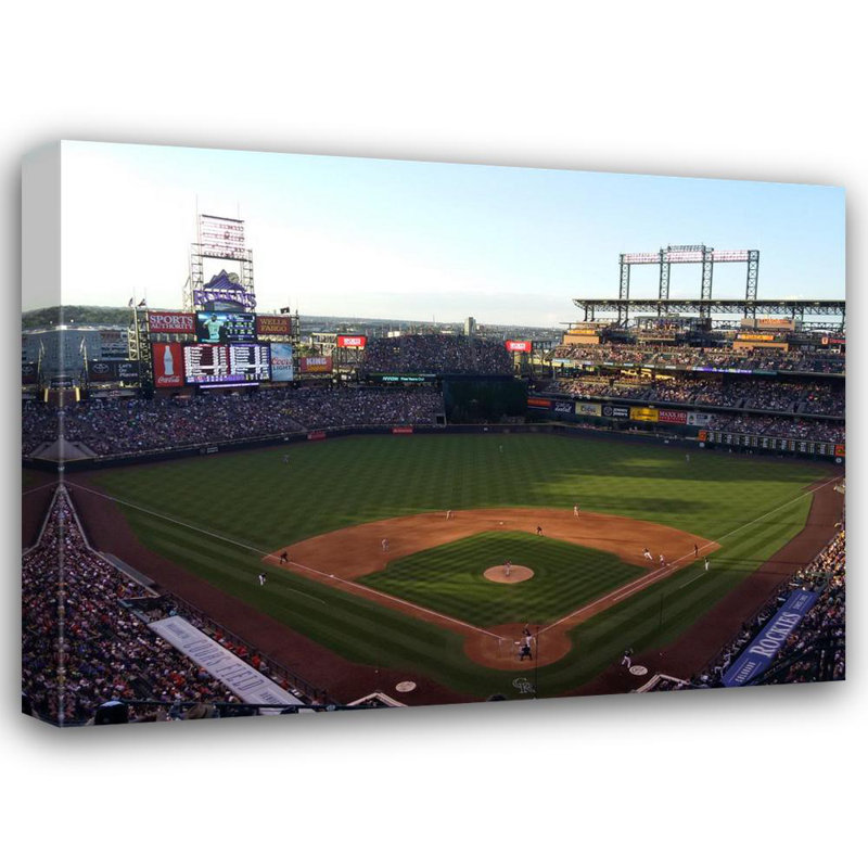 Coors Field, H 18 po x l 24 po