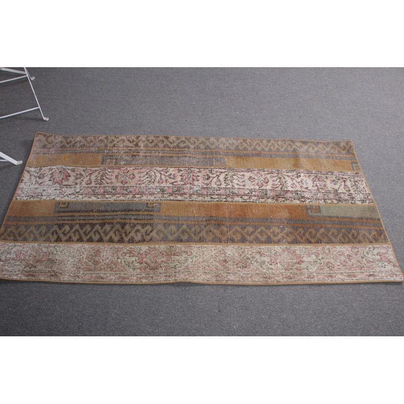 Tapis rétro patchwork Anatolian dans des tons orange chaud pour la cuisine ou le vestibule