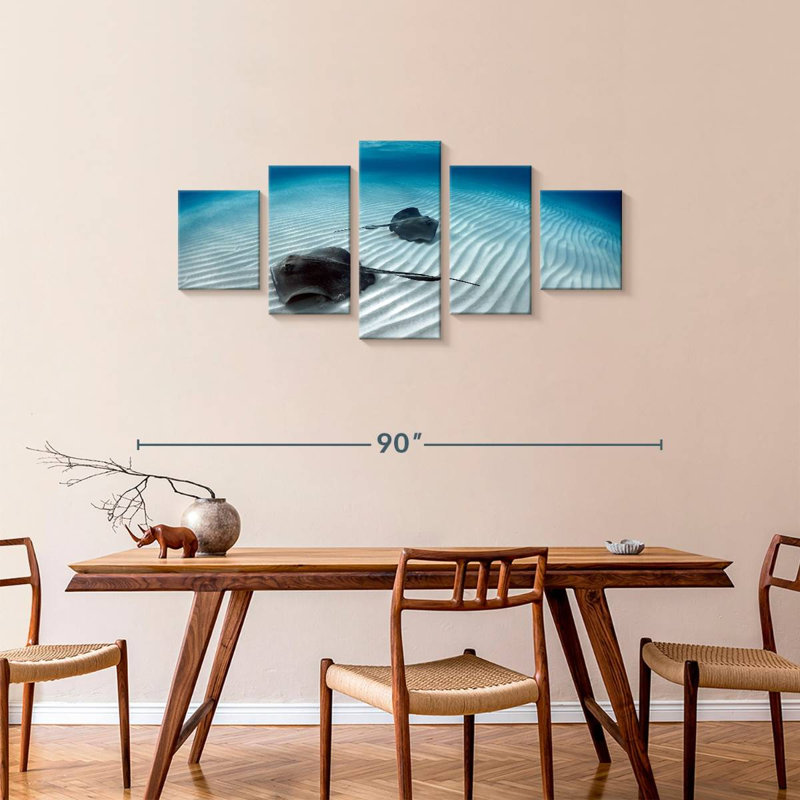 Underwater Stingray, 34" H x 74" W