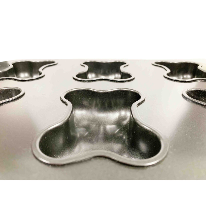 Midlee 6 Cup Non-Stick Carbon Steel Mold with Lid