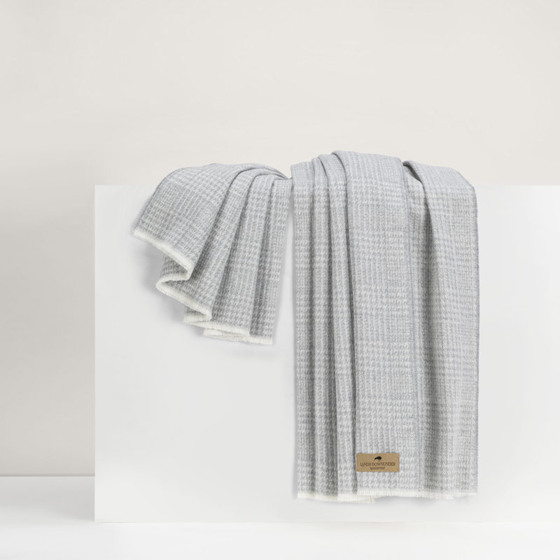 Sutton Plaid Throw, Light Gray Houndstooth