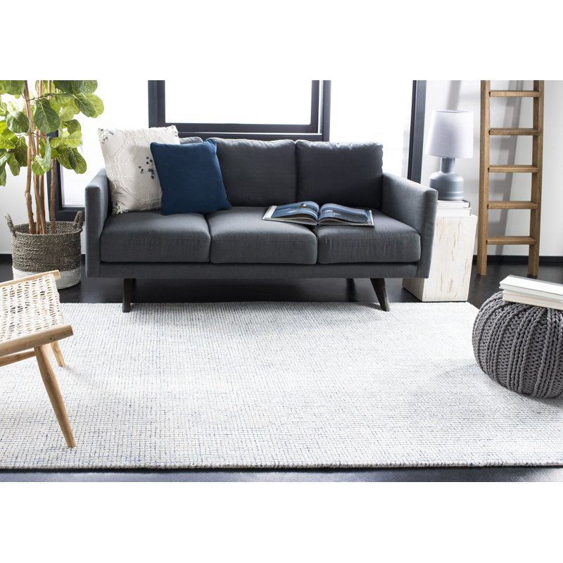 Rowe Handmade Ivory/Blue Rug, Rectangle 9' x 12'