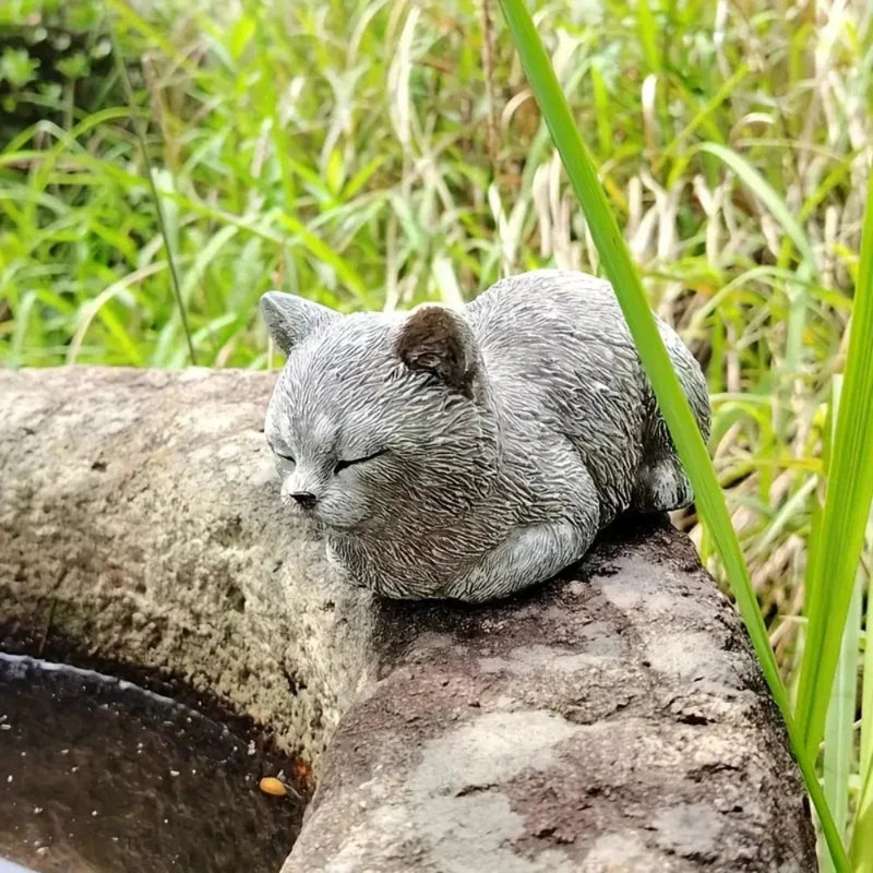 Realistic Cute Cat Garden Statue For Outdoor & Indoor Decor