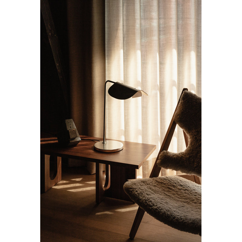 Wing Desk Table Lamp