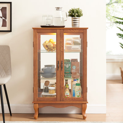 Vitrine 2 portes en verre trempé avec dossier en miroir - Spacieuse, élégante pour les tablettes réglables de la maison, incluse, l'intérieur éclairé en chêne présente des trésors