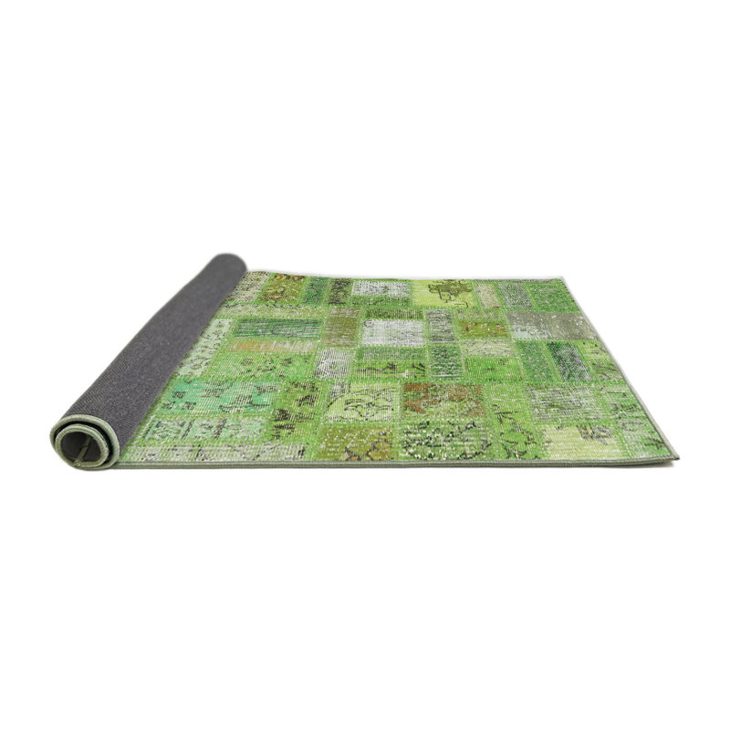 Tapis vert contemporain, Rond 8 pi