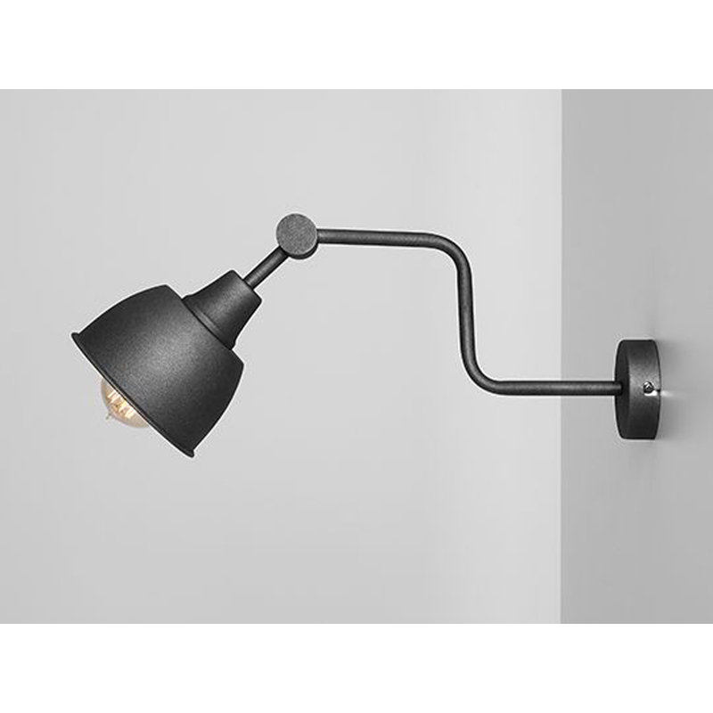 Dorn Armed Sconce, Black