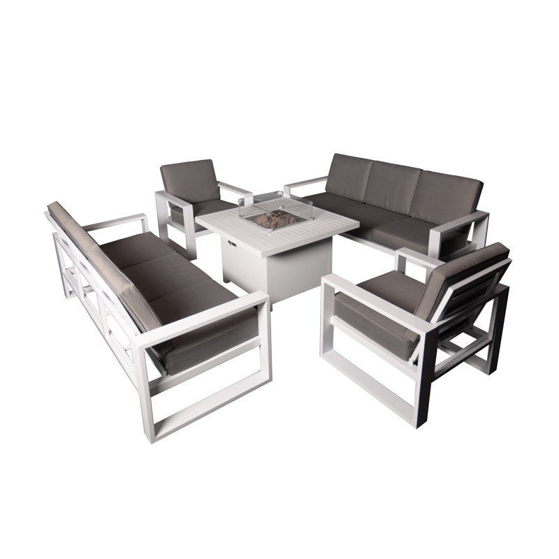 Ensemble repas extérieur pour 8 personnes Makensi, H 25,2 po x L 40,35 po x l 40,35 po