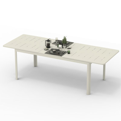 Table de salle à manger Malakeh