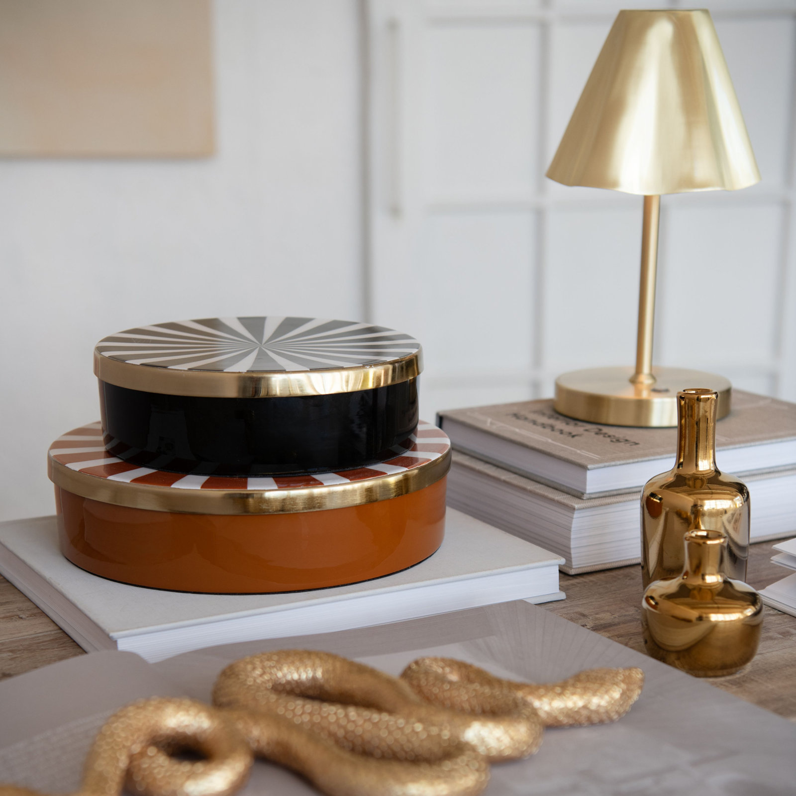 Carlene Metal Table Lamp, Gold, Gold