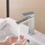 Robinet de salle de bain monocorps et monocommande-105806210