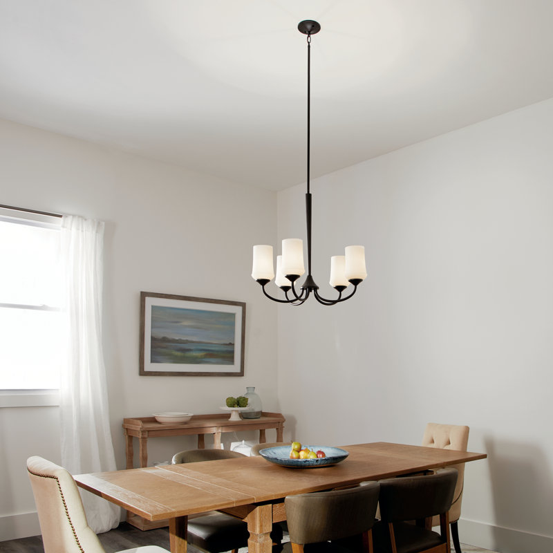 Lustre classique à 5 lumières Bergstrom, Bronze vieilli