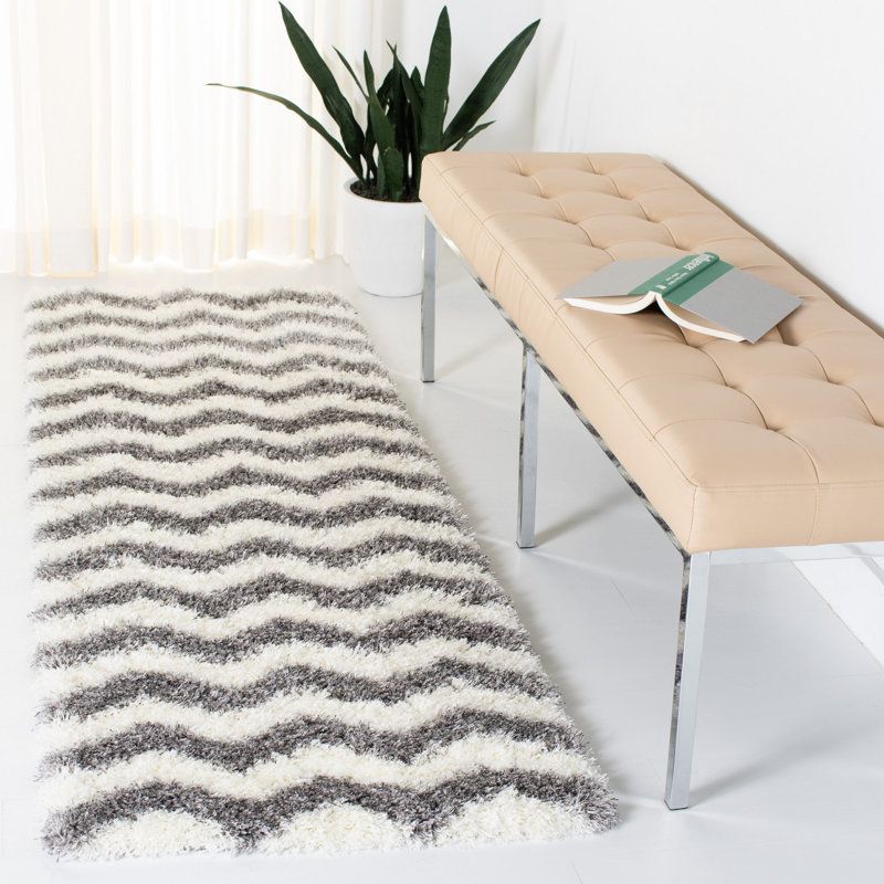 Sgm-Amhold Shag Performance Chevron Rug, Runner 2'3" x 7'