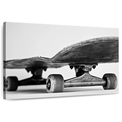 Senne Monochromatic Skateboard