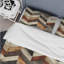 Ensemble de housse de couette beige à motif de chevrons orange moderne-109155196