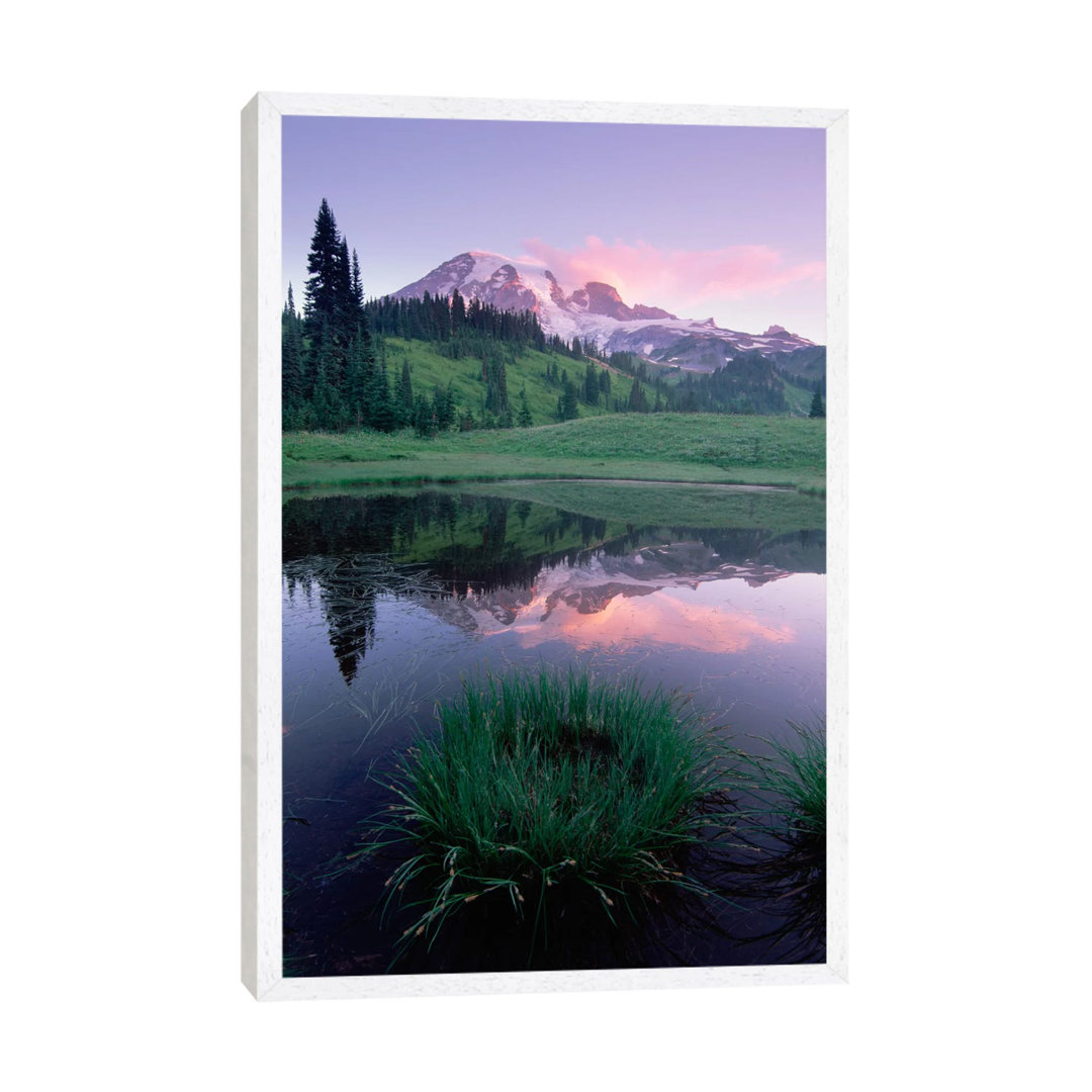 Mt Rainier Reflected In Lake, Mt Rainier National Park, Washington II von Tim Fitzharris - Gallery-Wrapped Canvas Giclée