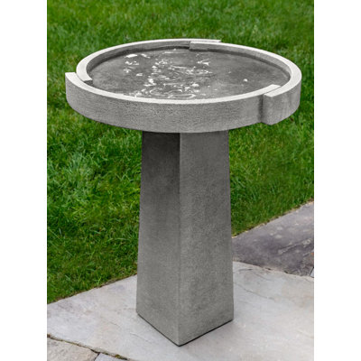 Concept Birdbath