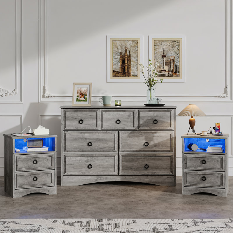  Ensemble de commode 3 pièces - commode 7 tiroirs et deux tables de chevet 2 tiroirs avec station de charge, gris délavé