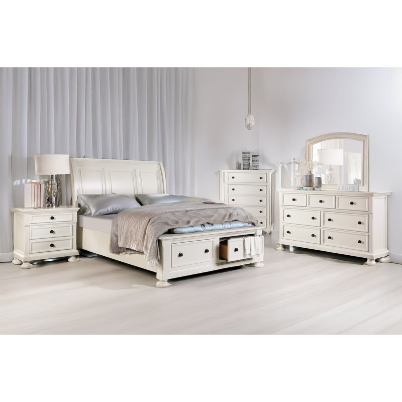 Claudie  Sleigh Storage Platform Bedroom Set, Black, King