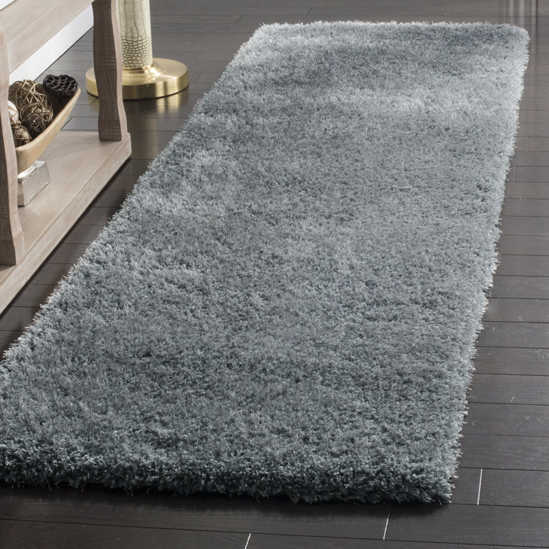 Tapis de couleur unie à poils longs Winnett, Tapis de couloir 2 pi 3 po x 8 pi