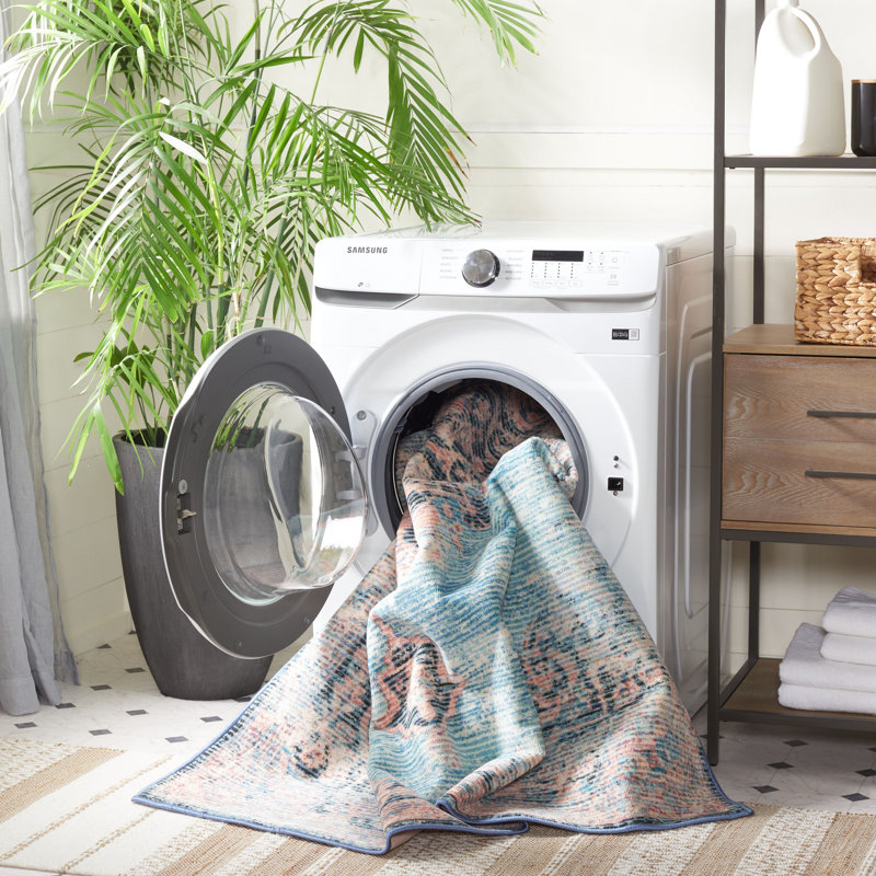 Journey Performance Machine Washable Oriental Rug, Round 6'7"