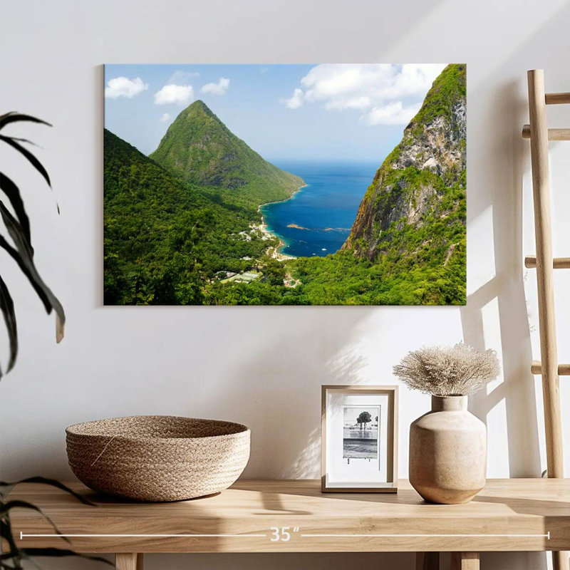 Gillard Piton Mountains, 16" H x 24" W