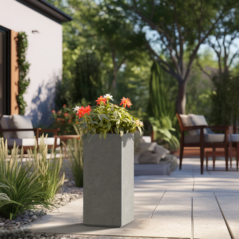 Boîte à fleurs en béton Kalil, Blanc frais, H 28 po x l 14 po x P 14 po