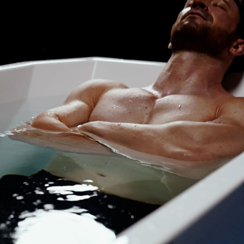 77 In. X 31.5 In. Cold Plunge Freestanding Bathtub 2 Jets Ice Bath W/ Ozone Sterilization - Chiller - Heater In White
